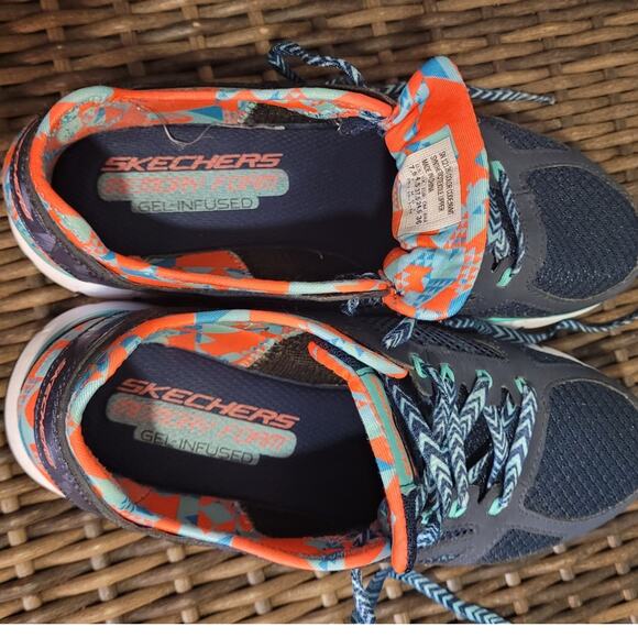 Skechers 12126 Relaxed Fit Memory Foam Sneakers Sz 7.5 Flex Comfort Walking Shoe - Picture 4 of 7